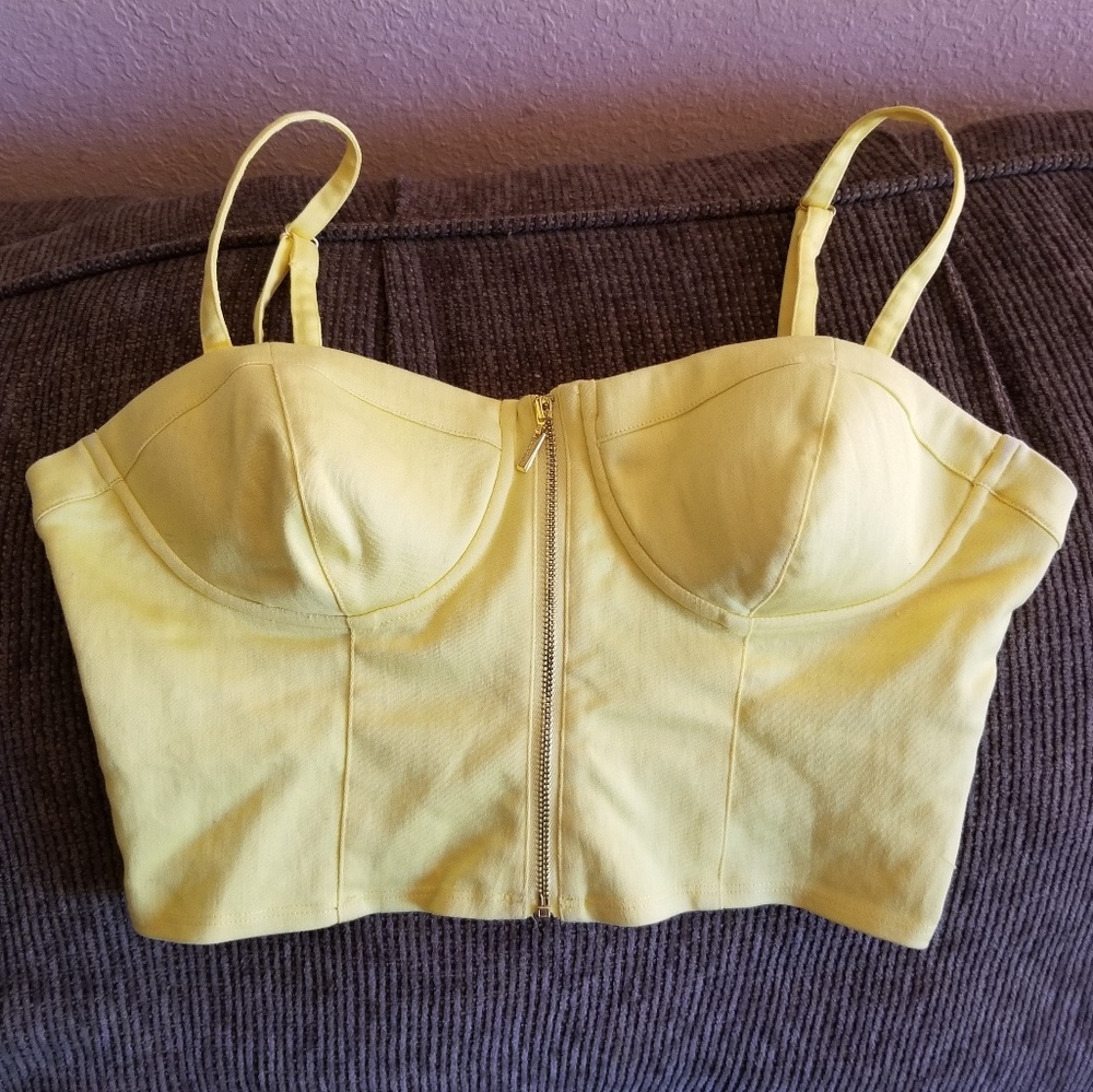 Guess Crop Top